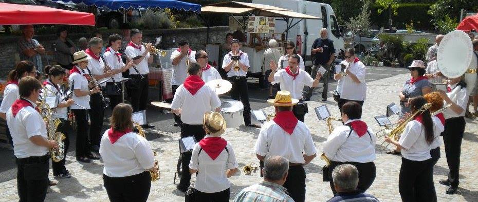 Fanfares lors de la course